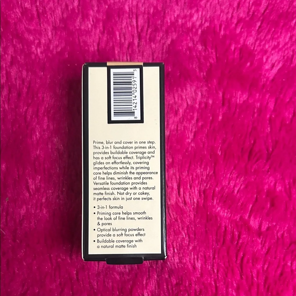 Kristofer Buckle Triplicity Perfecting Foundation Stick - Medium Cream